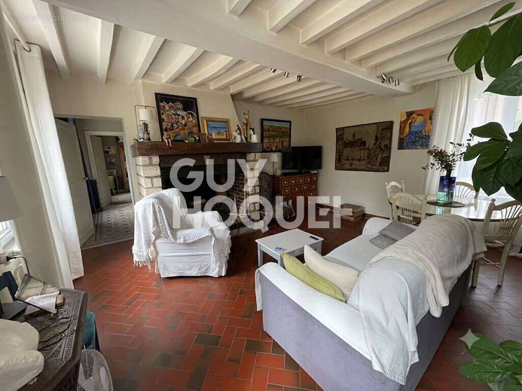 Maison à EZY-SUR-EURE