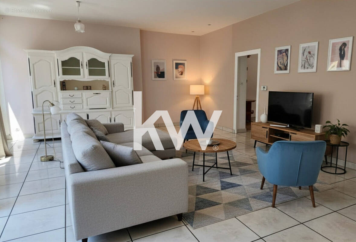 Appartement à SAINT-ETIENNE