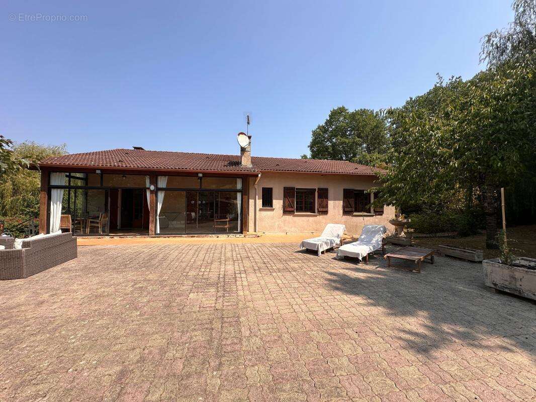 Maison 4 chambres, grand jardin - photo 26