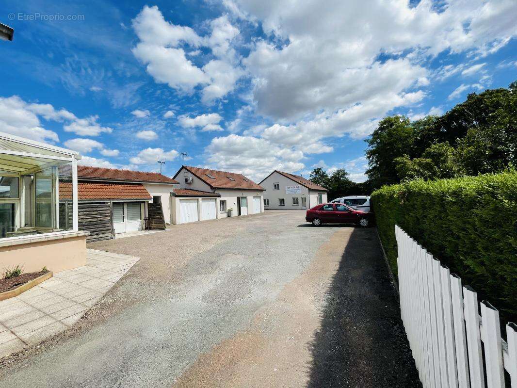 Appartement à CHENOVE