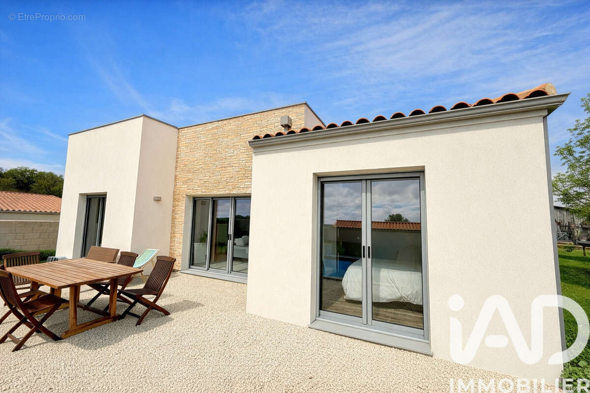 Photo 2 - Maison à BREUILLET