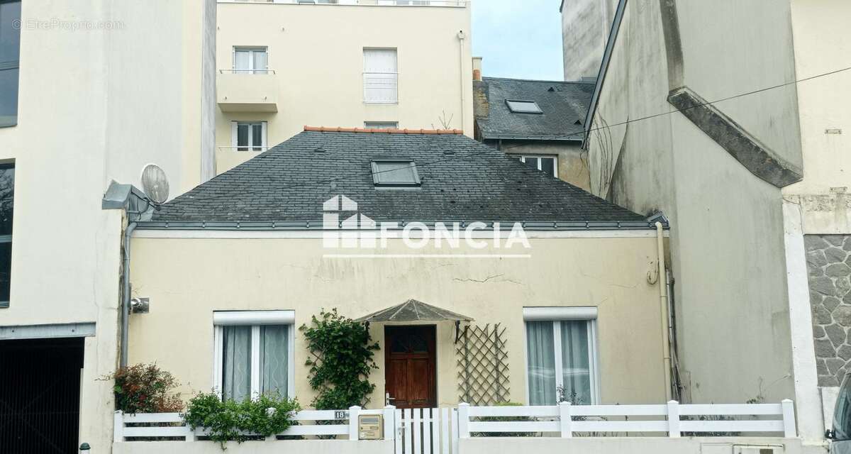 Maison à NANTES