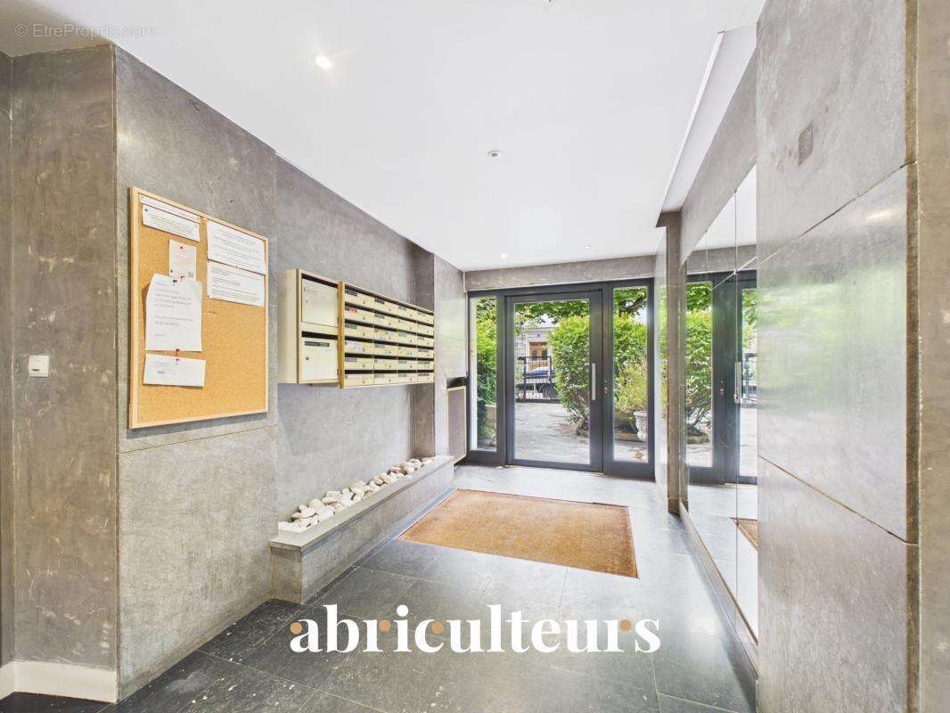 Excellent potentiel pour ce 3 pièces plein sud en vente à Montreuil (93100) - photo 24