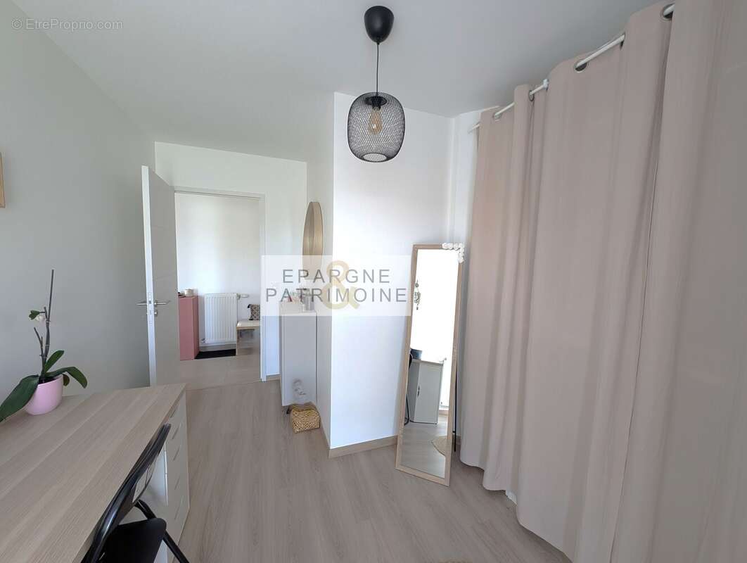 n°14 - Appartement à L'ISLE-D'ABEAU