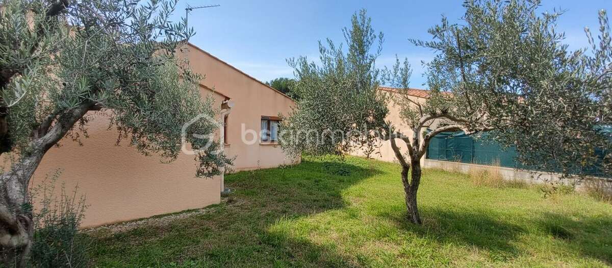 Villa tradionnelle a vendre - photo 4
