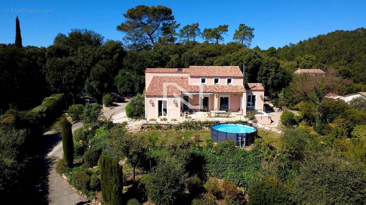 Maison à MONTAUROUX
