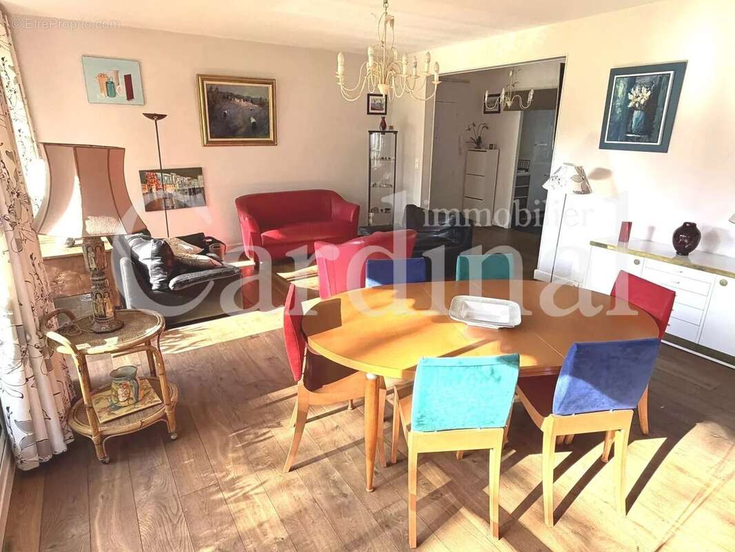 Appartement à NOISY-LE-ROI