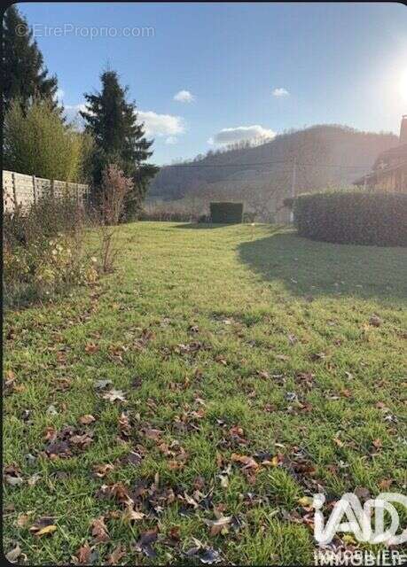 Terrain 758 m² à Chasselay  - photo 4