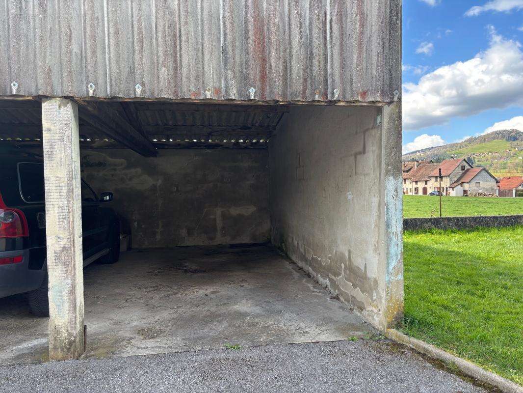 Appartement à LES ECHELLES