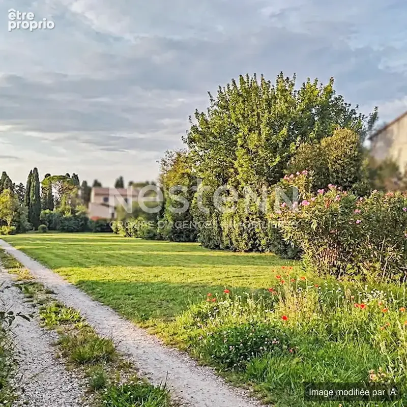 Terrain à SAINT-ETIENNE-DU-GRES