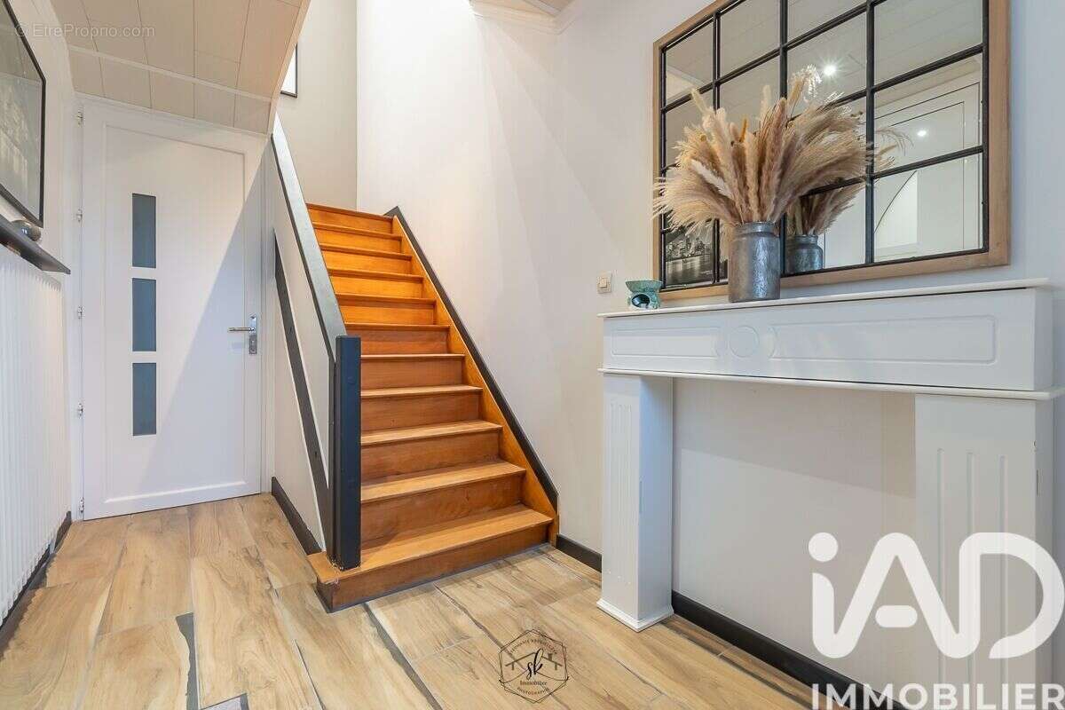 Maison 140 m² à Florange  - photo 9