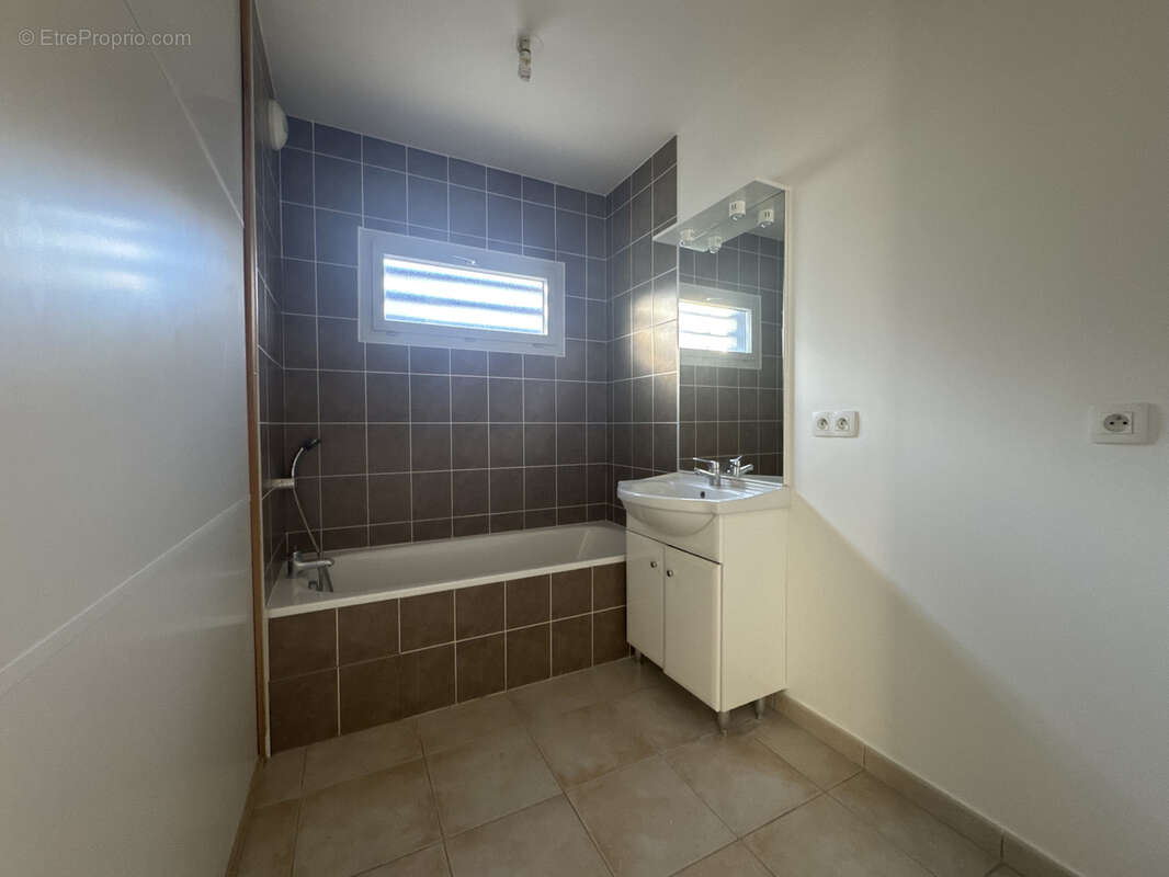 Appartement à MEYLAN