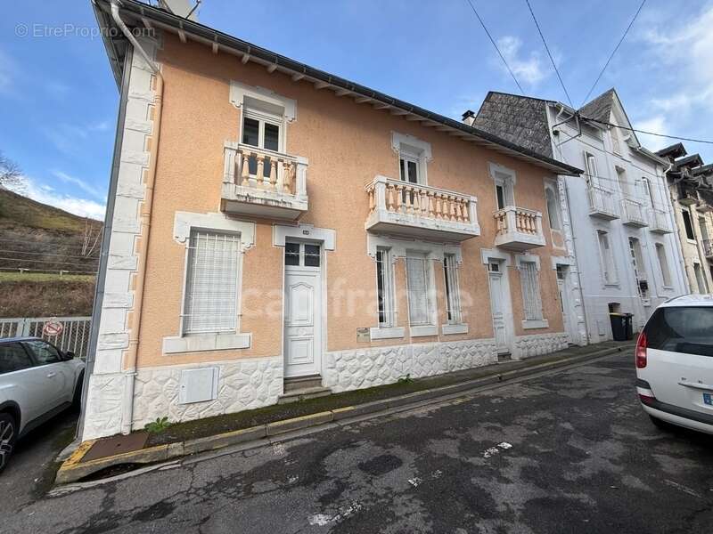 Maison à LOURDES