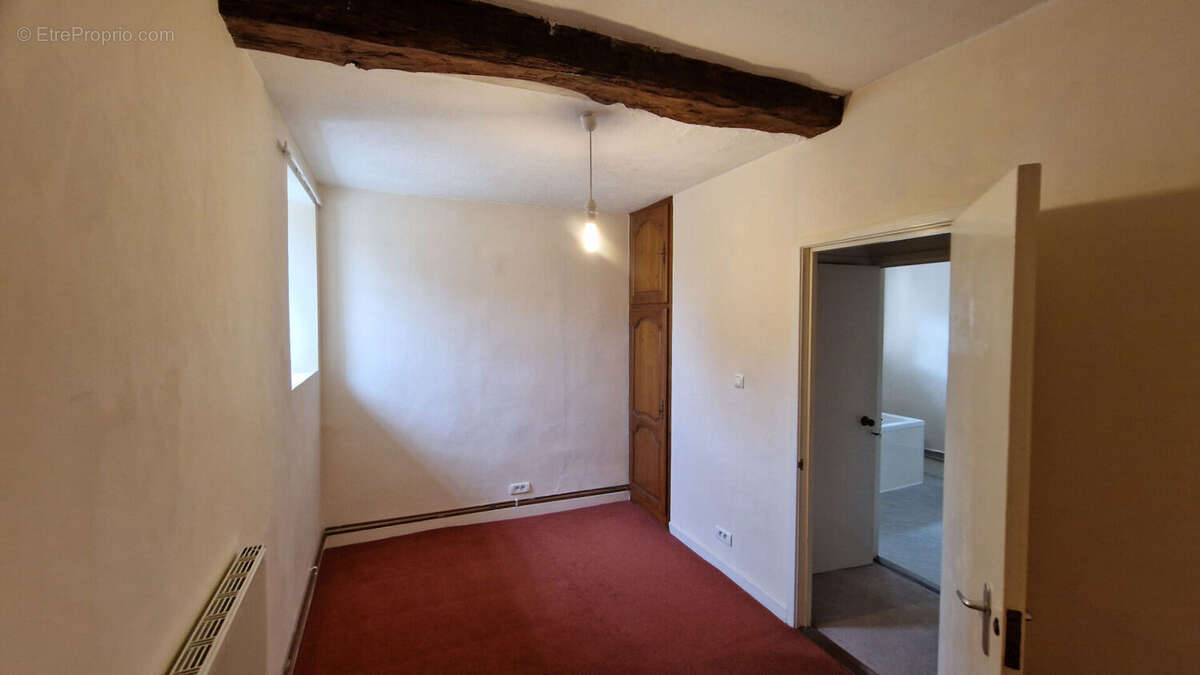 Maison à JUGON-LES-LACS
