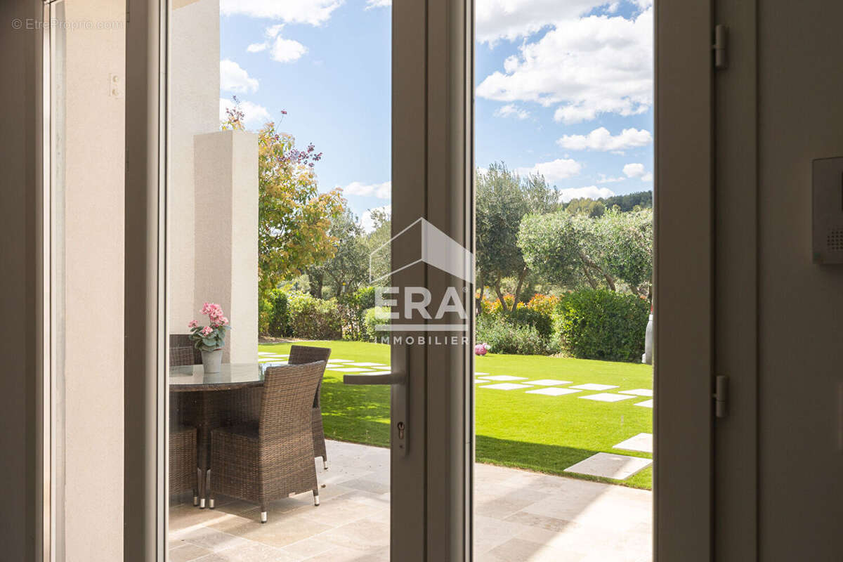 Maison 317m² à plan-de-cuques - photo 16