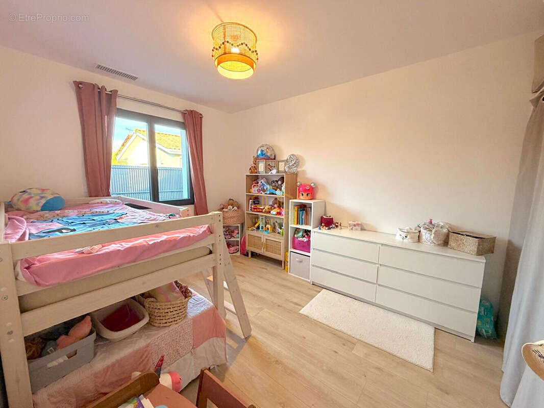 Maison à GUJAN-MESTRAS