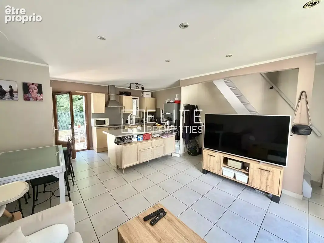 Maison jumelée 3P + sous-sol aménagé de 30m² - Peymeinade - photo 3