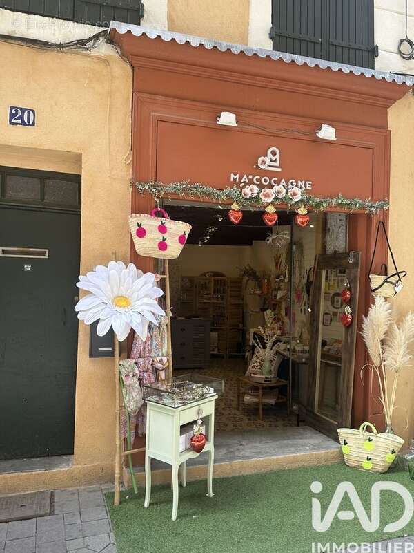 Photo 5 - Commerce à L'ISLE-SUR-LA-SORGUE