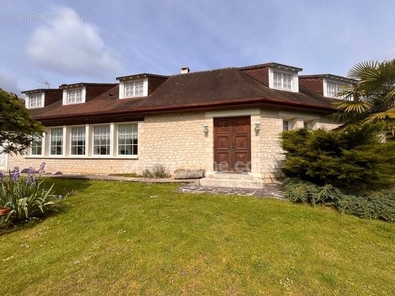 Maison à TRUCY