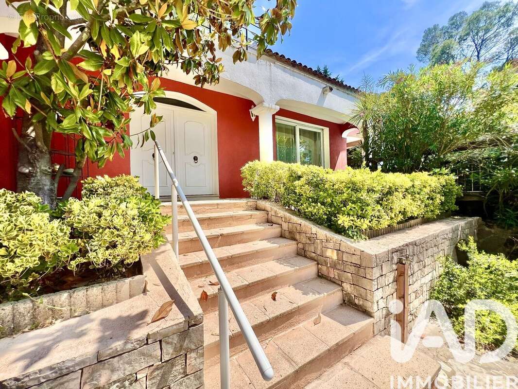 Photo 4 - Maison à SAINT-RAPHAEL