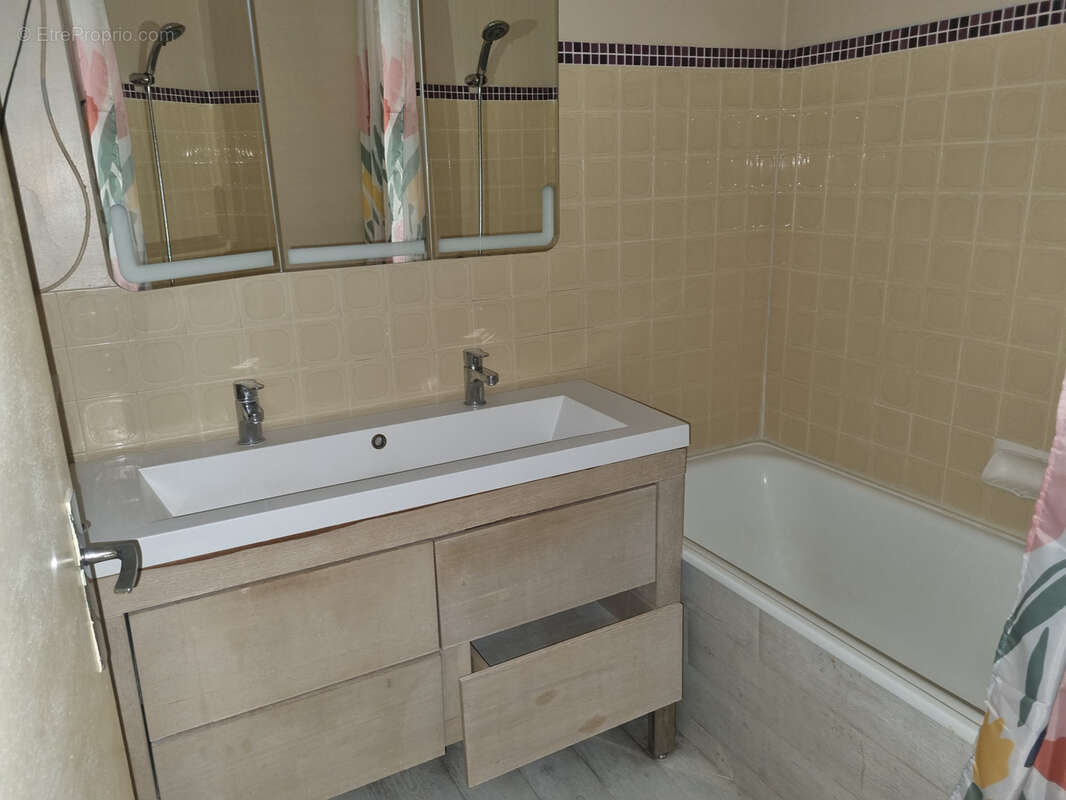 Appartement à MAISONS-ALFORT