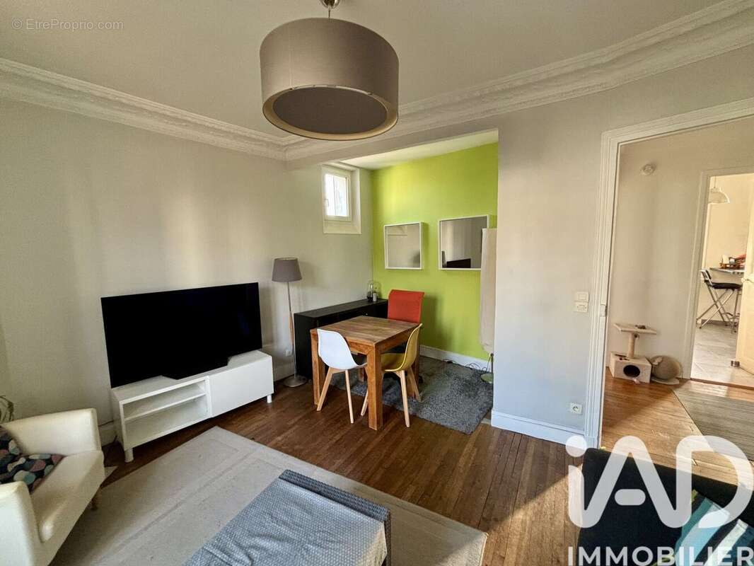 Photo 2 - Appartement à PUTEAUX