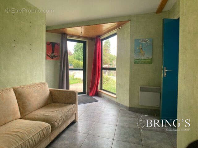 Maison à LA VRAIE-CROIX