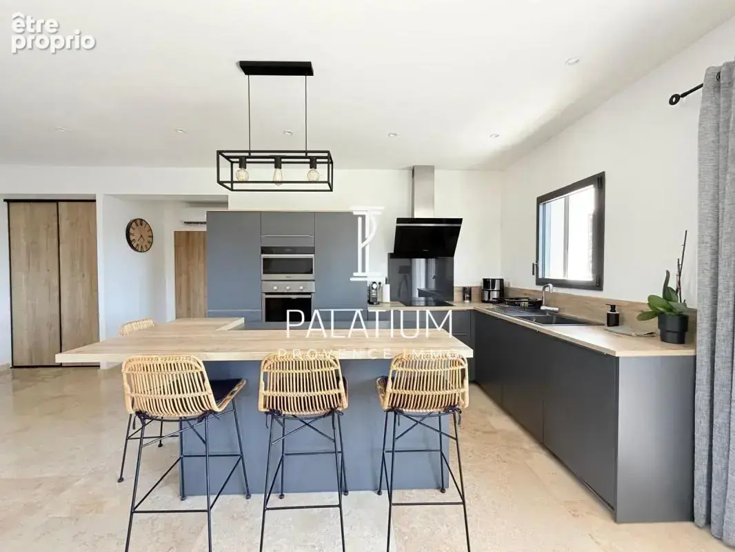 Villa récente de 118 m² – vue collines & fort potentiel - photo 11
