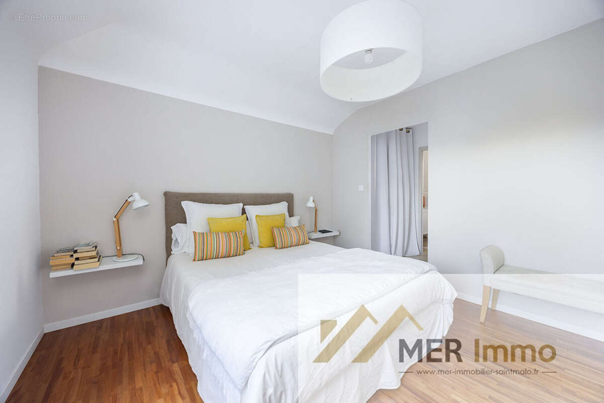 Maison à SAINT-MALO