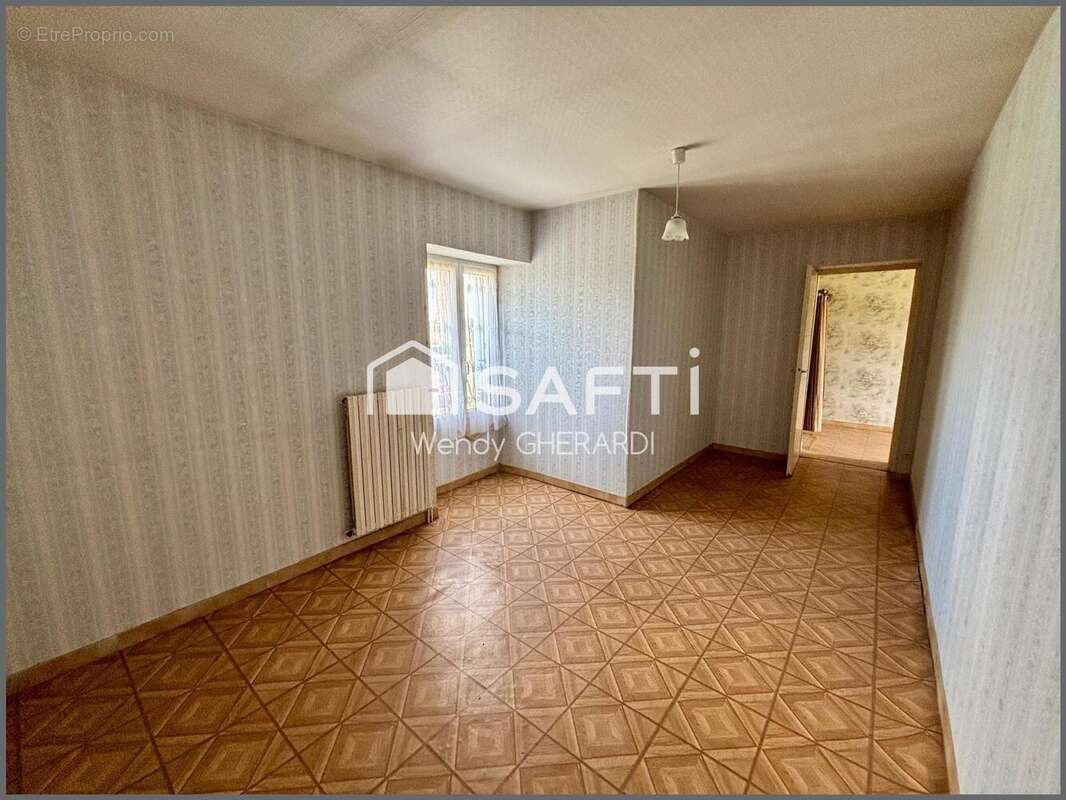 Maison 146 m² à Sossais  - photo 5