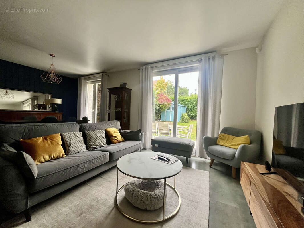 Maison à VILLEPREUX