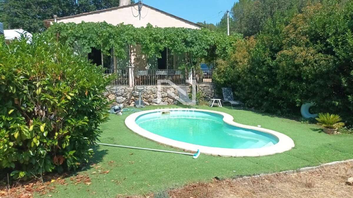 LE TIGNET PEYMEINADE Quartier Peygros Jolie villa plain pied 4 chambres - photo 2