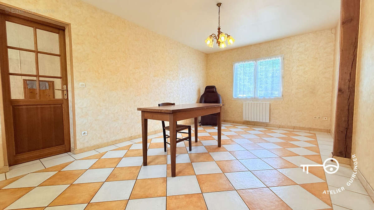 Maison à VILLENY