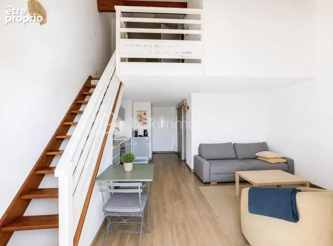 Exclusivité *** palavas-les-flots – rive droite – t2 bis en duplex rénové – terrasse – parking – à 50 m de la mer *** - photo 5