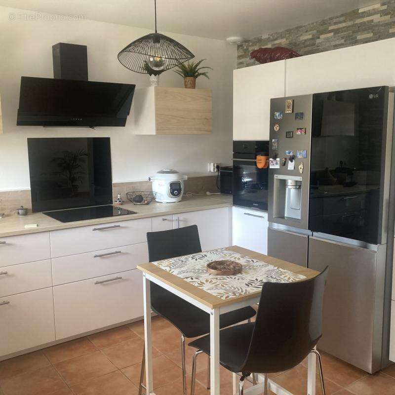Maison 93 m² à Capestang  - photo 2