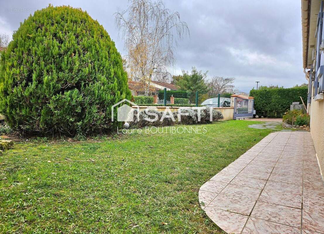 Photo 2 - Maison à SAINT-SULPICE