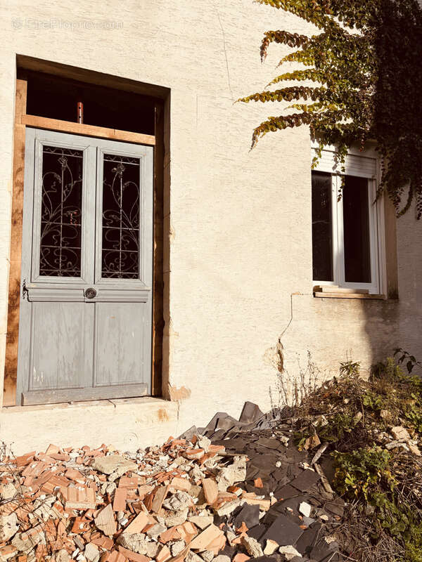 Maison à MONTIGNY-SUR-VESLE