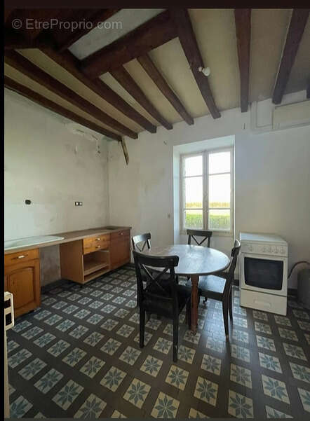 Maison de caractère à rénover de 105 m2 au calme absolu - photo 4