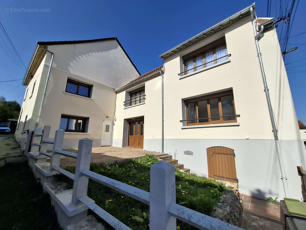 Maison à COULOMMIERS