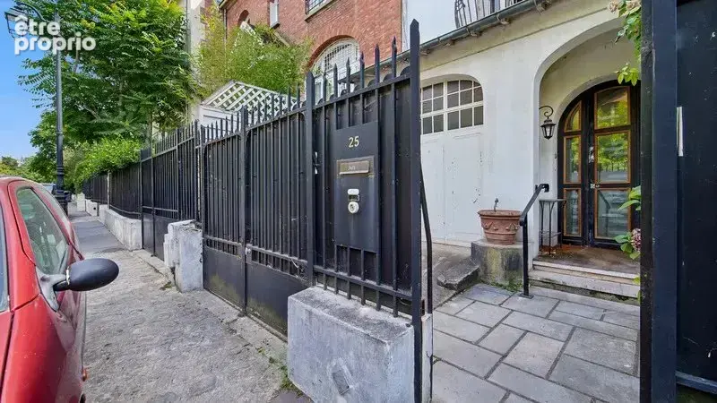 Neuilly madrid / voie privee:  exclusivite maison de charme de 8 pieces de de 250m² + jardin/terrasse privatif - photo 19
