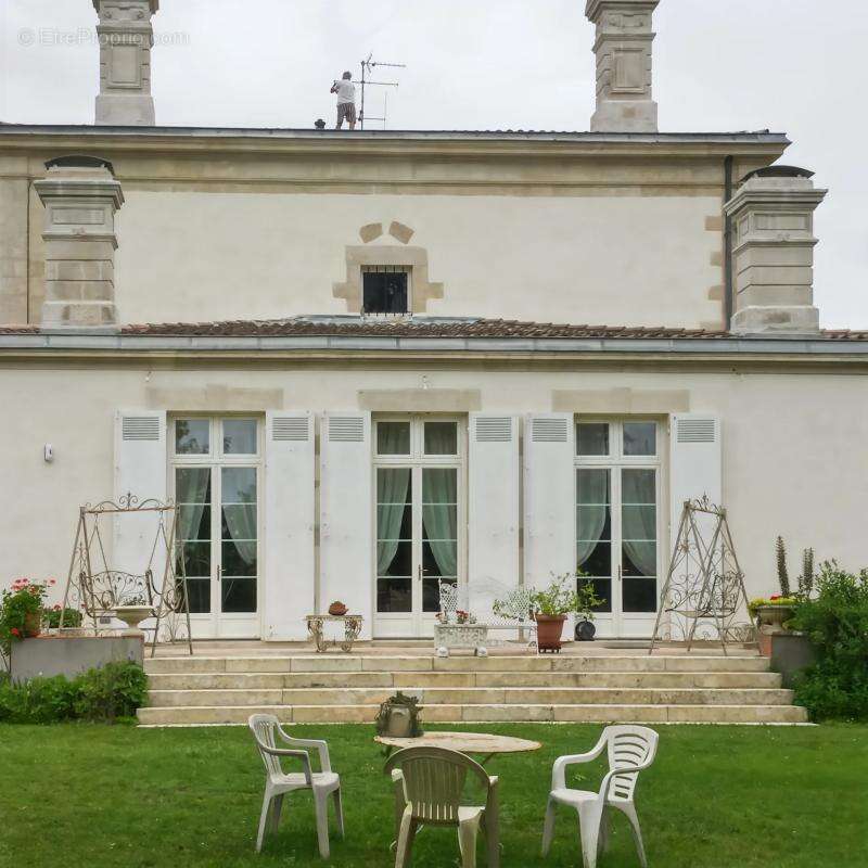 Maison à SAINT-SYMPHORIEN