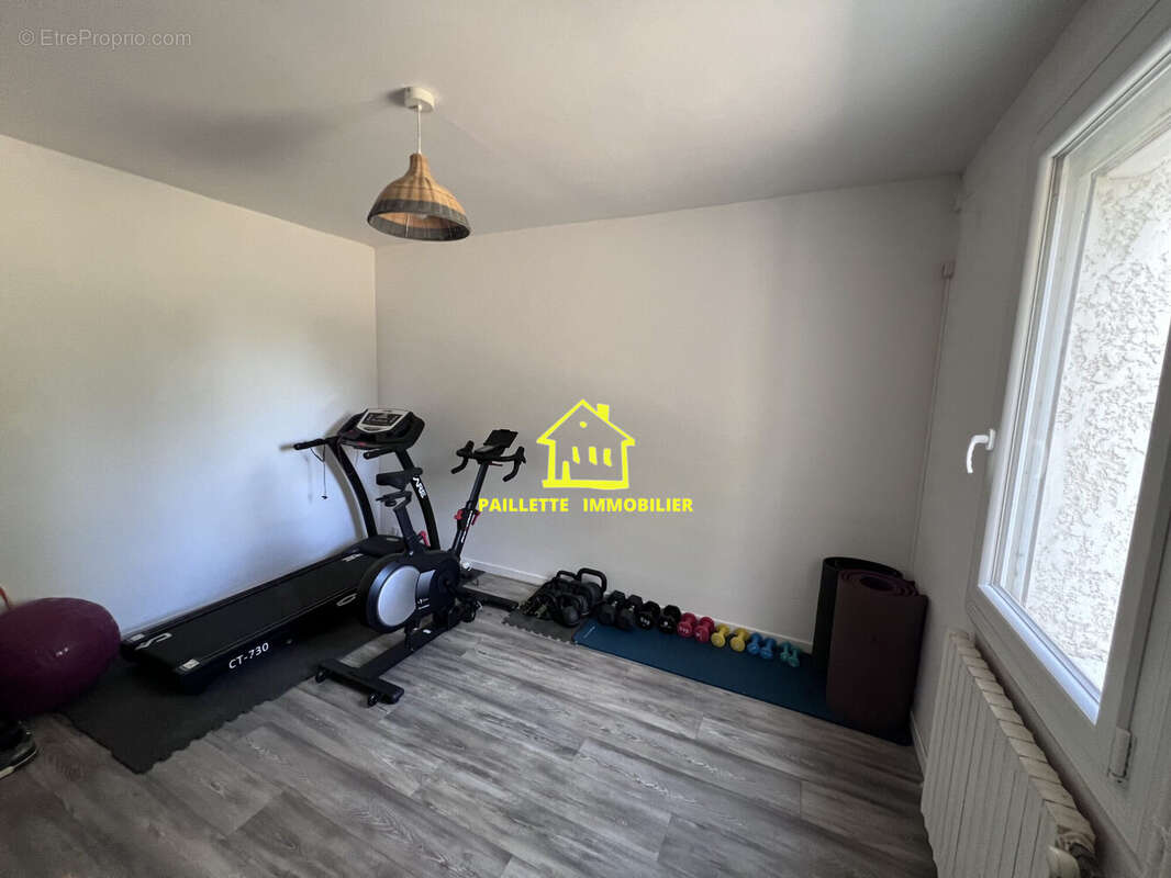 Maison 177 m² à Saint-Romain-De-Colbosc  - photo 8