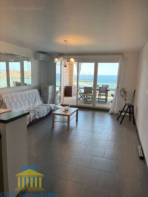 Appartement à MARSEILLE-8E