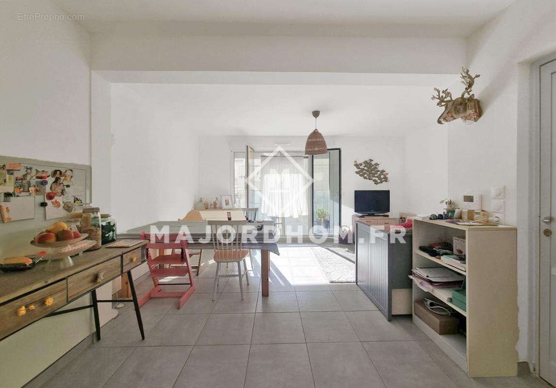 Appartement à MARSEILLE-6E