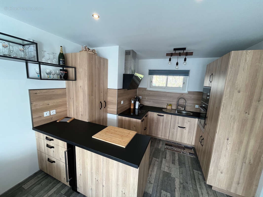 Appartement à BORMES-LES-MIMOSAS