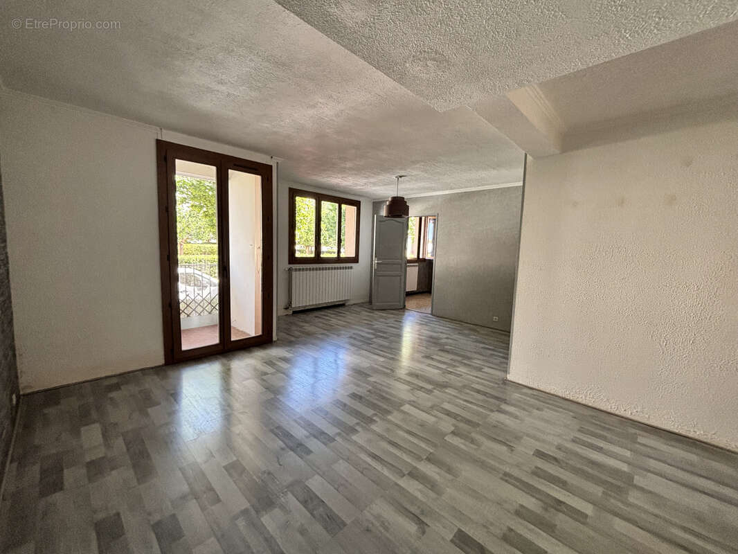 Appartement à MARSEILLE-13E