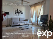 Appartement à SOLLIES-PONT