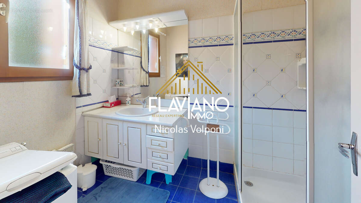 Appartement à LES THUILES