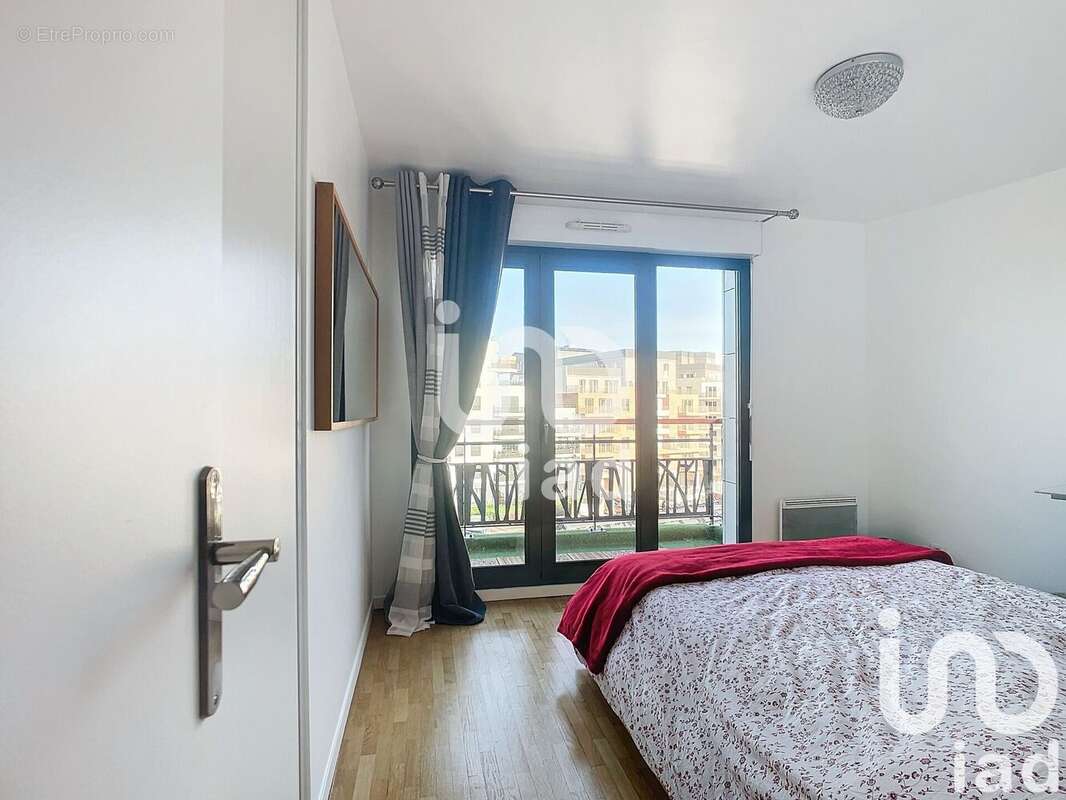 Photo 9 - Appartement à COLOMBES