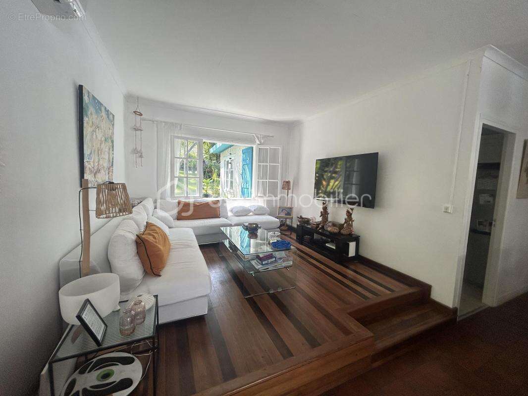 Villa à Saint Gilles les Bains (Boucan Canot) - photo 8